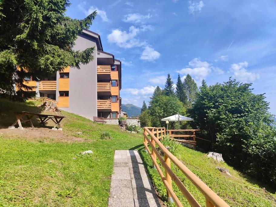Appartamento Sulle Piste Folgarida Exterior foto